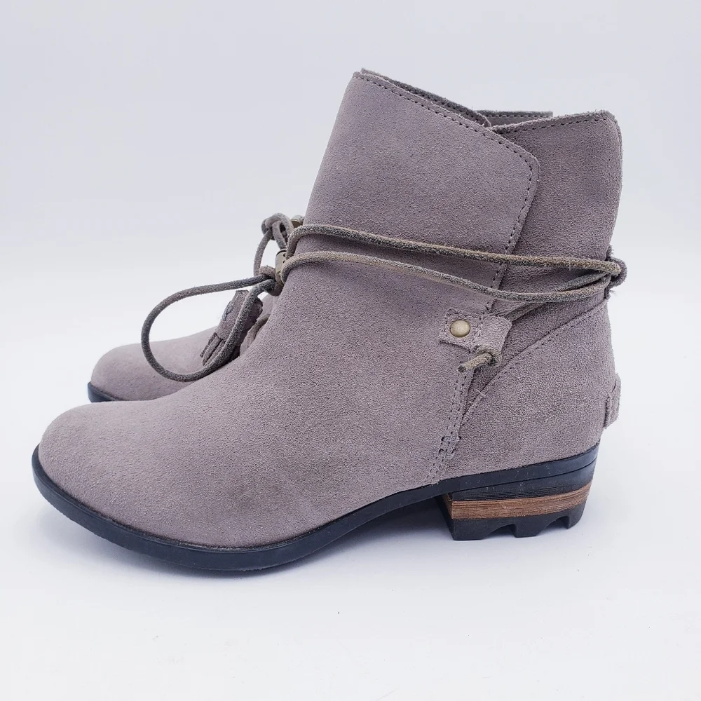 Sorel Farah Short Boot Ankle Gray Suede Heeled NL2682-005 Women's Size‎ 7.5